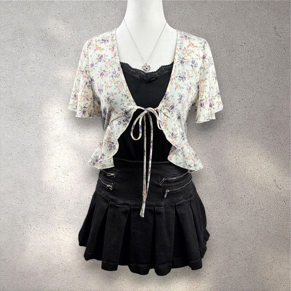 I JOAH Floral Tie-Front Shrug Women's S Cream Ruffle Cottagecore Shoujo Coquette